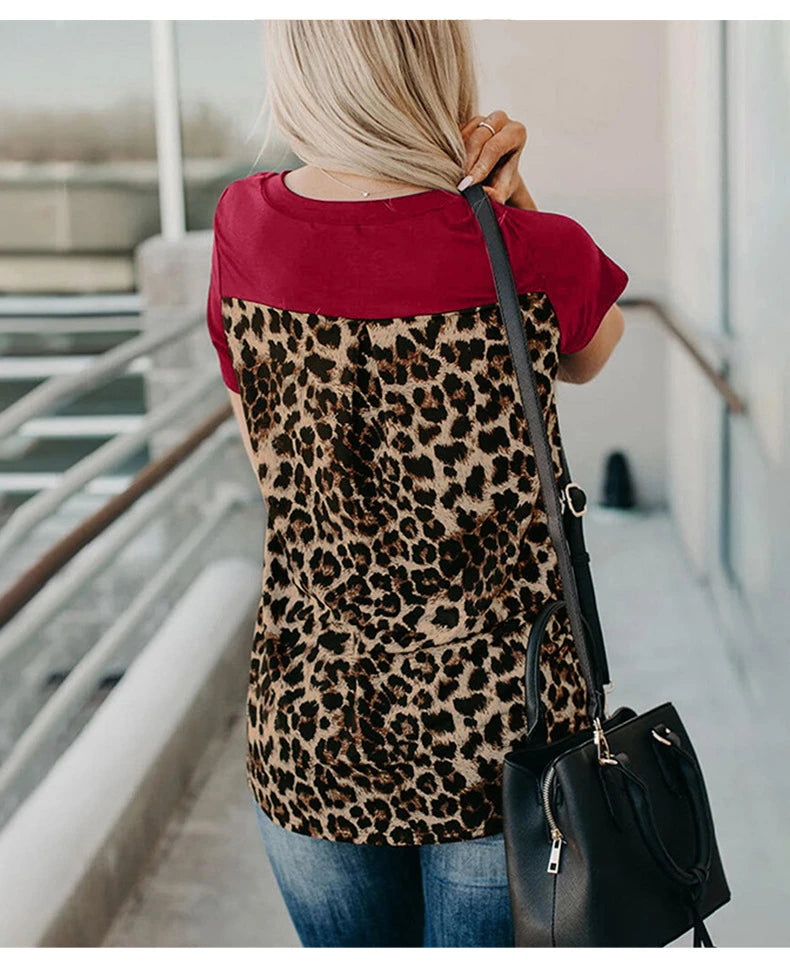 Loose Leopard Print Knitted Women's Top