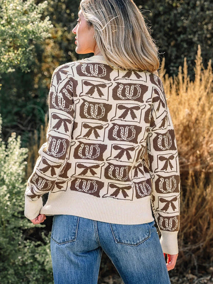 Womens Long-Sleeve Sweater With A Trendy Western-Style Print